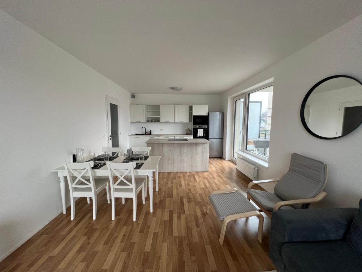 The Dante Prague - Family And Friends Apartments, Free Parking Exterior photo