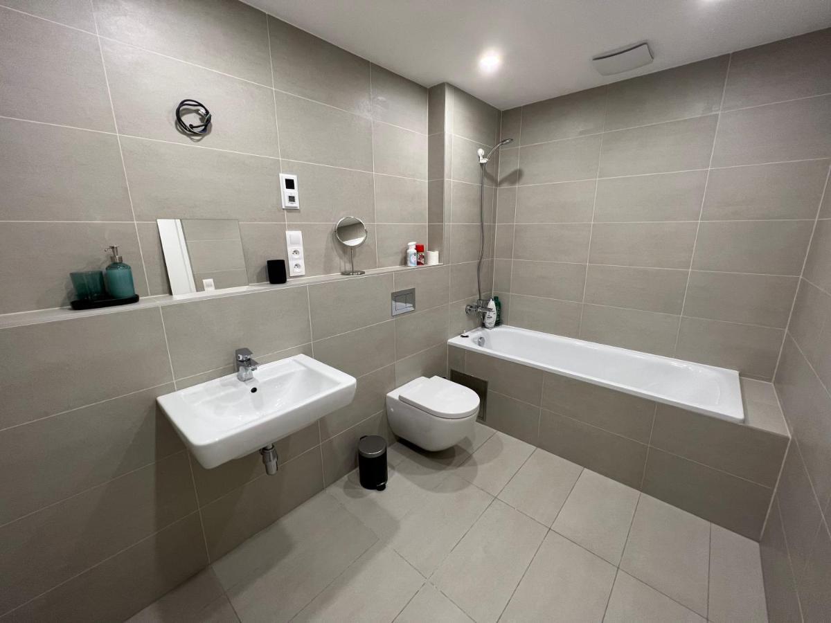 The Dante Prague - Family And Friends Apartments, Free Parking Exterior photo